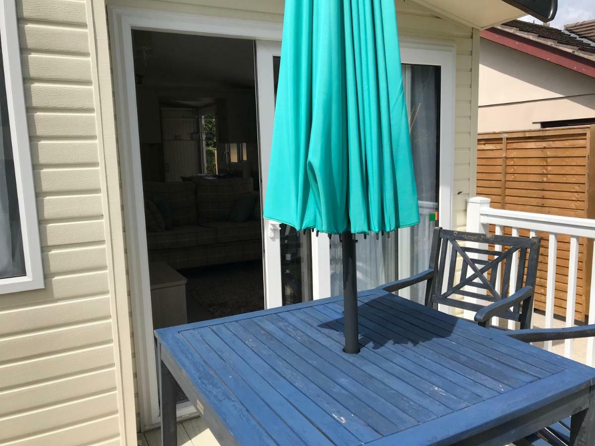 Deluxe Riverside Static Caravan Cheddar Exterior foto